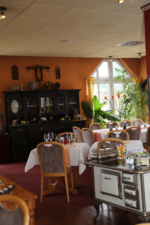 Hotel Taunus Residence Bad Camberg Bagian luar foto
