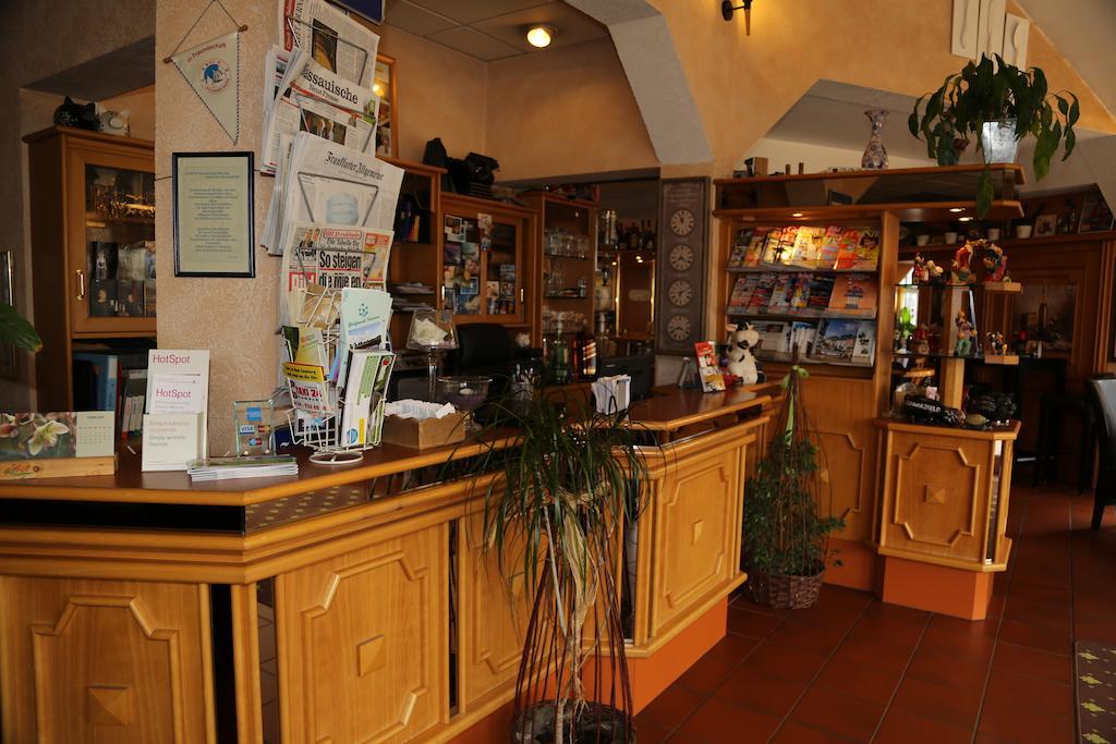Hotel Taunus Residence Bad Camberg Bagian luar foto