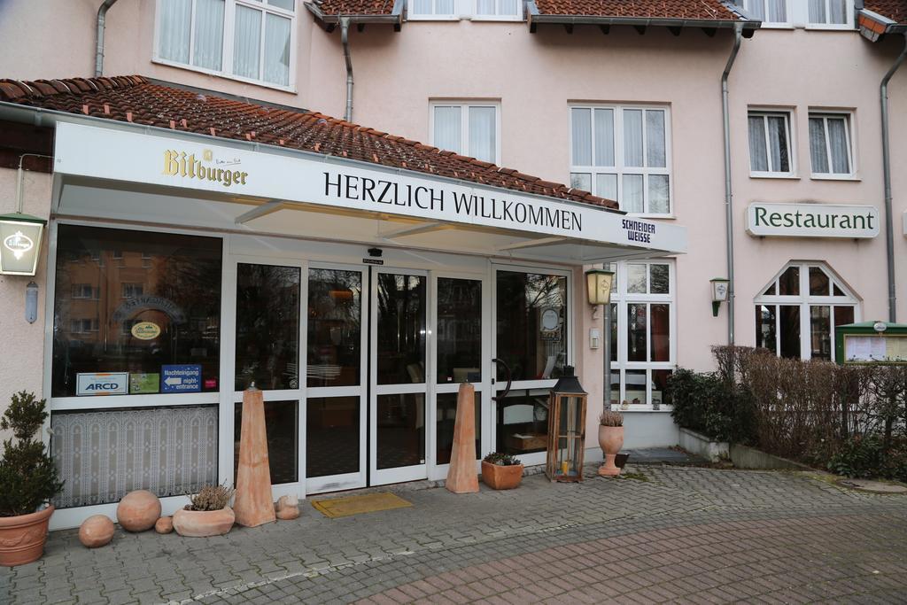 Hotel Taunus Residence Bad Camberg Bagian luar foto