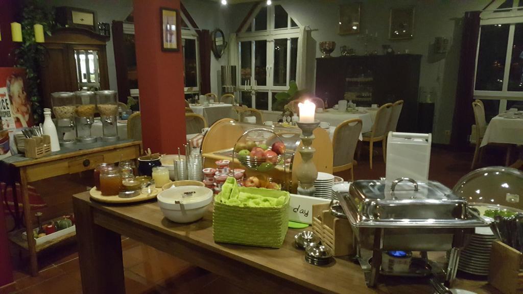 Hotel Taunus Residence Bad Camberg Bagian luar foto